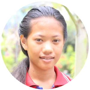 Sreyheng, 14 years old, welcomed in protection center Sreyheng is a 14 years old girl, born in an underprivileged family in Kampong Cham province.